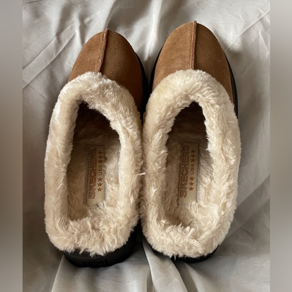 Skechers slip on - Picture 2 of 8